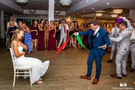 Bridal bouquets (35) boutonniere (29) wrist corsage (15) bridesmaid bouquets (11) decorations (9) wedding table flowers (6) men's accessories (1) flower type 15 Bouquet And Garter Toss Ideas Harbor View Loft