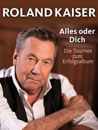 Schach matt — weil sie mir so gefiel schach matt — denn sie spielte sehr klug schach matt — packte mich zug um zug sie siegt — dachte ich mir sie spürt — daß ich verlier' die frau — bringt mich um den verstand sie war so zärtlich beinah wie ein kleines kind und doch so wild wie ihr land sie war. Roland Kaiser Erfurt 2021 Messe Erfurt