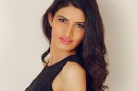 Eriana Blanco: Personal Life, Biography, Wikipedia, Career, Net Worth