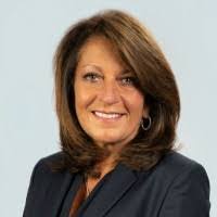 Carly Hicks's Instagram, Twitter & Facebook