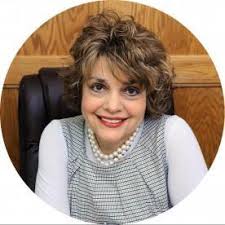 Stacie Dougherty (@staciemarie_d)