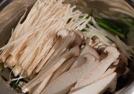 Steam over medium heat for 8 minutes. Segaji Beoseot Jeon ì„¸ê°€ì§€ ë²„ì„¯ ì „ Pancakes With Mixed Mushrooms Recipe Everybunny Eats