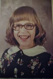 Mood rings popular in high schools in 1975