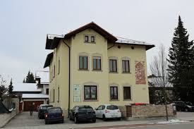 Wohnungen zum kauf, bei uns finden sie eine passende eigentumswohnung in marktoberdorf, in der umgebung wohnung kaufen, marktoberdorf. 4 Zimmer Wohnung Zu Vermieten Bahnhofstrasse 9 87616 Marktoberdorf Ostallgau Kreis Mapio Net