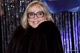 Michel louvain was born on july 12, 1937 in thetford mines, quebec, canada as michel poulin. Michele Richard Atterree Et Sans Mots Suite Au Deces De Michel Louvain