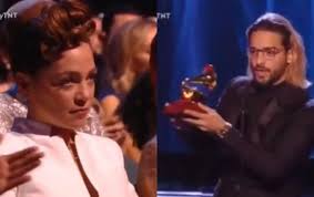 Natalia lafourcade no pudo ocultar su disgusto porque maluma ganó grammy latino. Natalia Lafourcade Aclaro La Mala Cara A Maluma