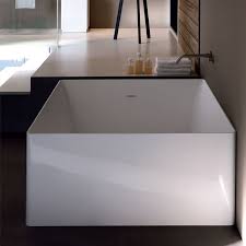 Sempre più spesso il bagno di casa diventa un vero e proprio angolo di relax e benessere, con ambientazioni confortevoli e di design. Vasca Da Bagno Dual Quadrata 120x120xh55