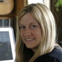 Susan Dauria's Instagram, Twitter & Facebook