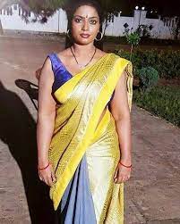 18+ hot girls in cute saree disclaimer: Pin On Saree