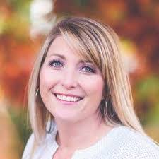 Jamie Clary's Instagram, Twitter & Facebook