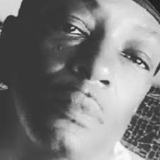 Pinch the photos together to see the physiqueFitnessThreads