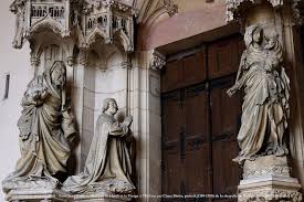 La Representation Continue 0045 Saint Jean Baptiste Philippe Le Hardi Et La Vierge A L Enfant Par Claus Sluter Portail 1389 1394 De La Chapelle De La Char Greek Statue Art Statue