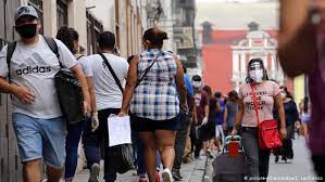 ¿eres especialista en cuarentena y estás en perú ? Peru Wir Sind Angeschlagen Als Mediziner Und Menschen Amerika Die Aktuellsten Nachrichten Und Informationen Dw 20 05 2020