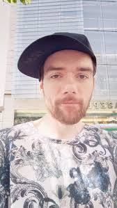 Morning everyone 🙂 thank you so much for letting me in admin 😄 I'm a 39  year old girl. Soon 40, from Norway 🙂 I have a little dog and I live