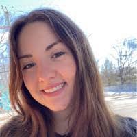 Lauren Dobbins's Instagram, Twitter & Facebook