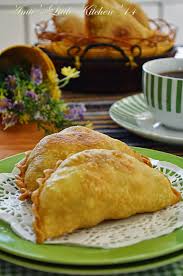 Sekali buat karipap pusing, biasanya dalam dua adunan. Amie S Little Kitchen Akhirnya Jadilah Karipap Anak Gergasi