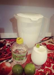 Caipirinha De Maracuja Com Leite Condensado No Liquidificador Coquetel De Limao Drinks Receitas Receitas Receitas Diversas