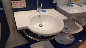 How To Choose Basins And Taps For Your Hdb Homes Btonomics
