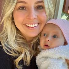 Leslie Moniot and Jared Johnson's Wedding Website