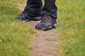 If possible, try on your boots with the socks you'll be wearing when you hike. Best Hiking Boots For Travel Men And Women 2021 Career Gappers