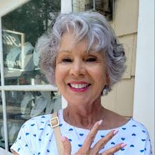 Who is a great local realtor in Oriental, NC to help with buying a home?