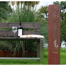 Pin Auf A Garden And A Library Gartendeko Outdoor Living