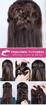 Frisuren Tutorial Geflochtene Rosette Als Half Bun Frisuren Trend Frisuren Haarmodelle Hair Styles Hair Tutorial Long Hair Styles