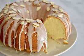 Amaretto Pound Cake Amaretto Butter Glaze This Delicious House Recipe In 2020 Boozy Baking Italian Recipes Dessert Pound Cake