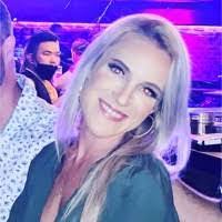 Jaclyn Kruger's Instagram, Twitter & Facebook