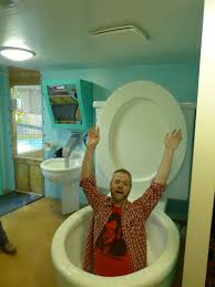 Image Result For Columbus Indiana World S Largest Toilet Large Toilets Roadside Attractions Indiana Columbus Indiana