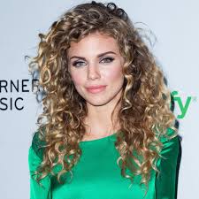 Annalynne Mccord Google Search With Images Curly Hair Styles Hair Inspiration Annalynne Mccord Hair