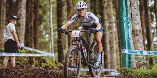 Loana lecomte, la nouvelle étoile du vtt français. Okxtfy Jj91q7m