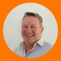 Monique Larsen née Satherley