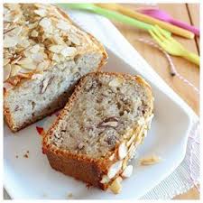 Moelleux Aux Poires Et Pepites De Chocolat Noix De Pecan Amandes Effilees Moelleux Aux Poires