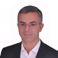 300+ ملفًا شخصيًا يحتوي على “Kitane”