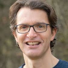 Scotland's Rural College Co-evolution of axial parenchyma and vessels in  relation to water transport in woody angiosperms reveal