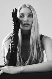 This woman is the sexiest model out there. Magazine Elle Turkey Fashion Gone Rogue