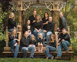 Outside Family Pictures Family Outdoor Family Photography Large Family Portraits Big Family Photos