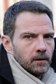 Il est condamné à 3 ans de prison ferme et 2 ans avec sursis. Jerome Kerviel Est Amoureux Et Papa