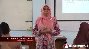 Siswa sman 11 surabaya lolos seleksi awal 40% snmptn 2021. Alif Hanifah Guru Sman 14 Surabaya Raih Predikat Guru Berprestasi Kedua Tingkat Nasional Buah Prestasi Bersama Mgmp Biologi Jatim Kumpulan Artikel Dan Berita Pendidikan Indonesia Berbasis Tehnologi Digital