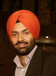 Aman Sohal's Instagram, Twitter & Facebook