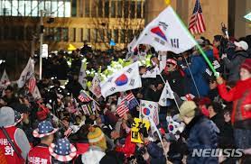 왜관_ 태극기부대 낙동강전투 왜관철교 순례_ 드론영상_ 625. íƒœê·¹ê¸° ë¶€ëŒ€ êµ­íšŒ ë‚œìž…í•´ ì•„ìˆ˜ë¼ìž¥ 9ì‹œê°„ ë§Œì— í•´ì‚° ë‰´ìŠ¤ ë™ì•„ë‹·ì»´