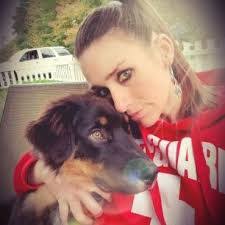 Eve Bateman's Instagram, Twitter & Facebook