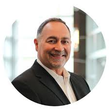 Obē Juan Kenobē (@obeejuankenobee)