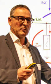 Auf der Suche nach einem Referenten?