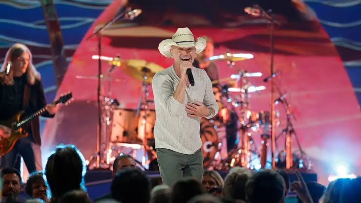 Kenny Chesney Signs Up Under New Label HEY NOW Records - Backstage Country