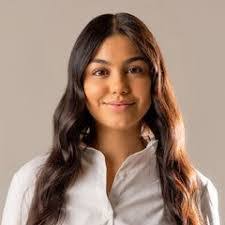 Cristal Murillo's Instagram, Twitter & Facebook