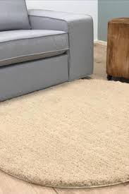 pin op round carpets