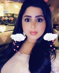 نجلاء الكندري Crown Jewelry Crown Fashion