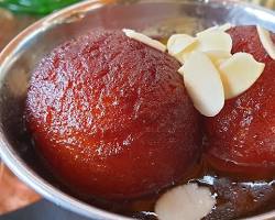 Gulab jamun dish